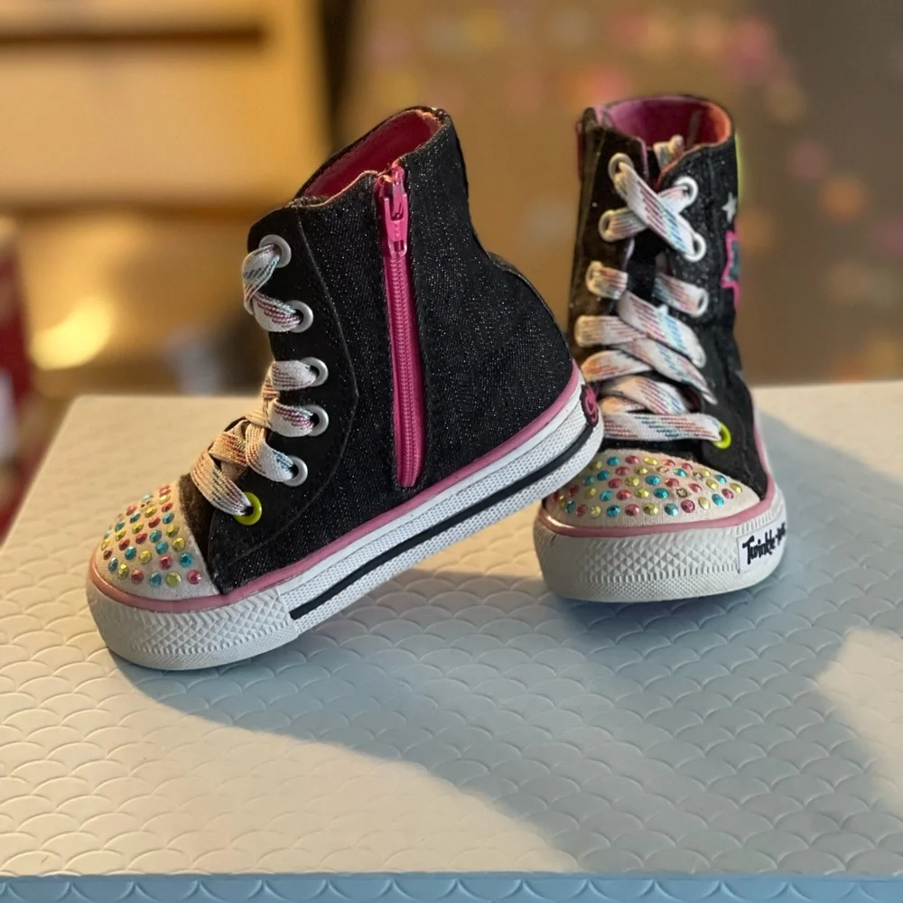 Little girl size 6 Skechers light up black high top sneakers. - Picture 2 of 4